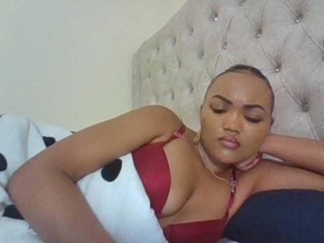 Blackmelanin1 live cam preview