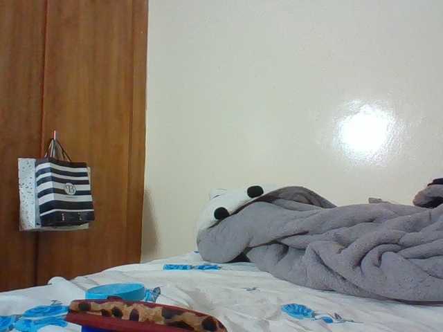 Beautystar12 live cam on BongaCams