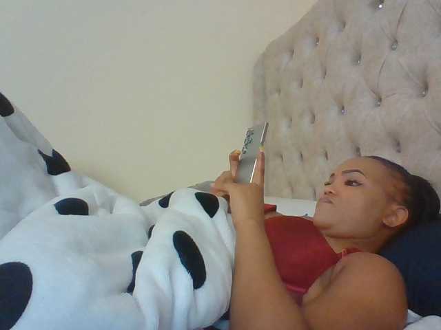 Blackmelanin1 live cam on BongaCams