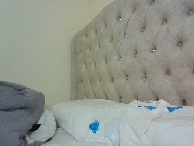 Beautystar12 live cam on BongaCams