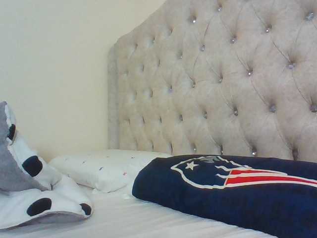 Beautystar12 live cam on BongaCams