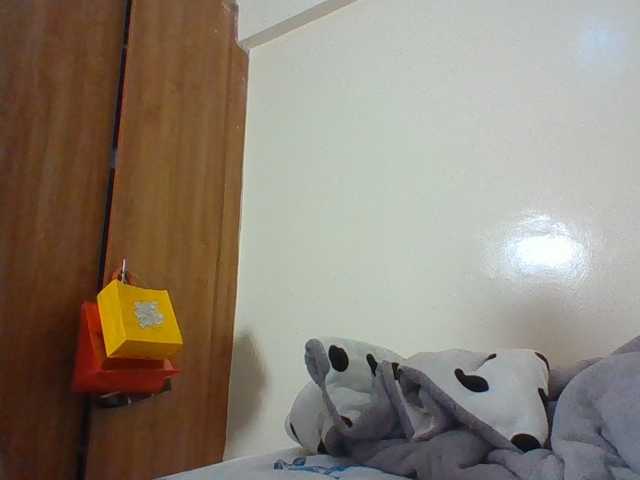 Beautystar12 live cam on BongaCams