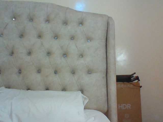 Beautystar12 live cam on BongaCams