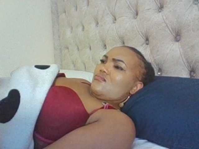 Blackmelanin1 live cam on BongaCams