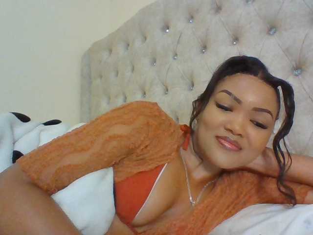 Blackmelanin1 live cam preview