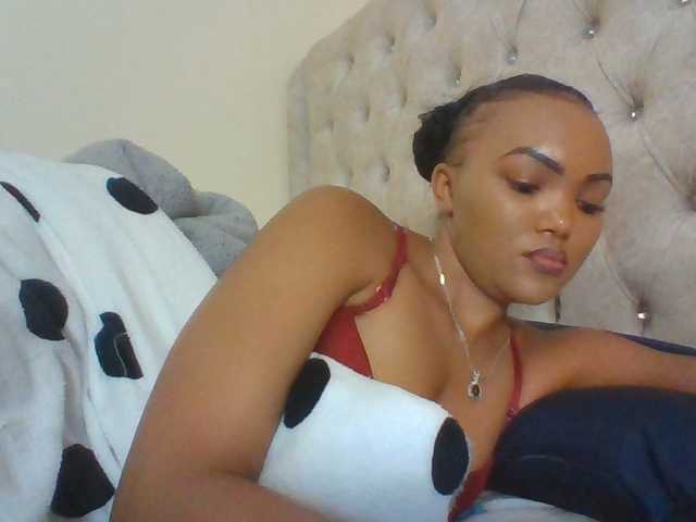 Blackmelanin1 live cam on BongaCams