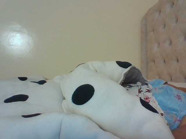 Blackmelanin1 live cam preview