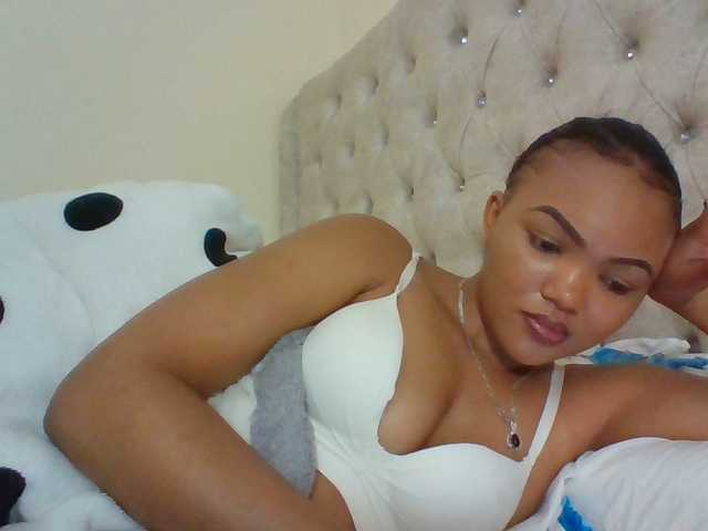 Blackmelanin1 live webcam show