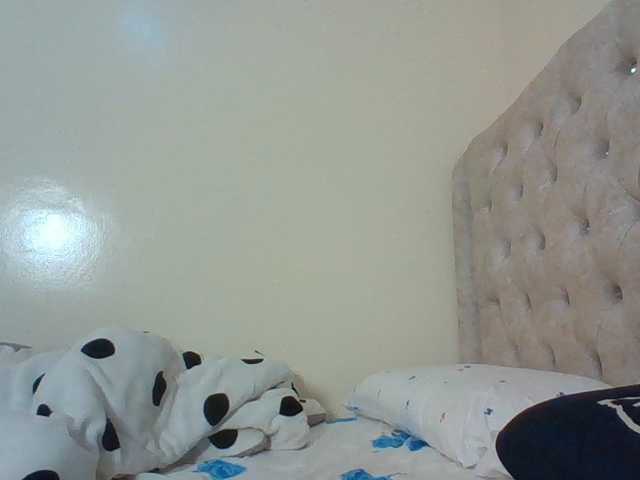 Beautystar12 live cam on BongaCams