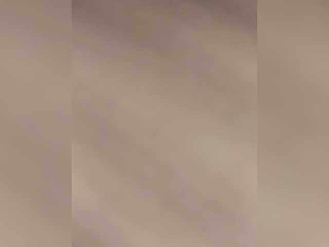 Beautystar12 live cam on BongaCams