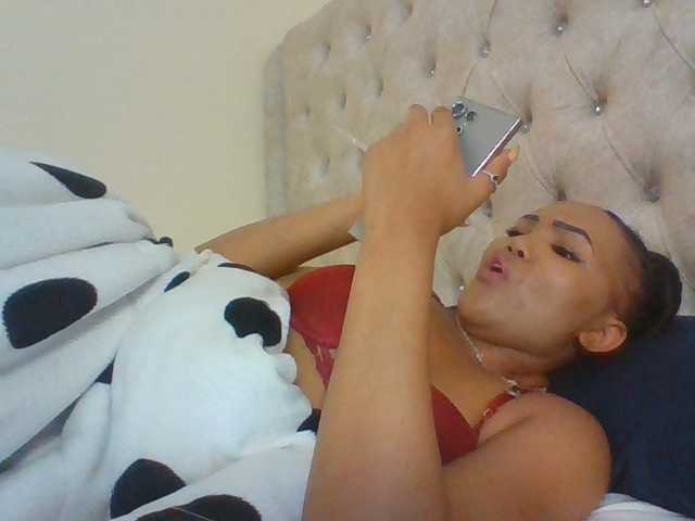 Blackmelanin1 live cam on BongaCams