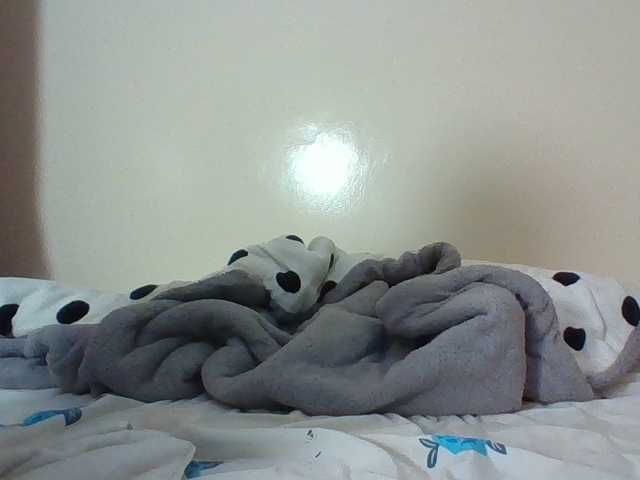 Beautystar12 live cam on BongaCams
