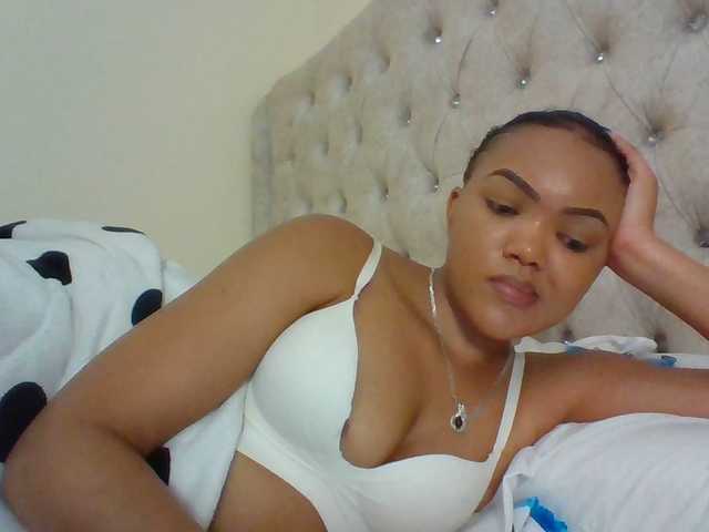 Blackmelanin1 webcam bongacams model stream image