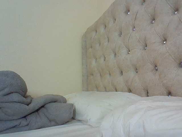 Beautystar12 live cam on BongaCams