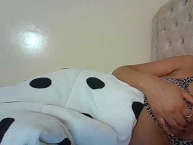 Beautystar12 live cam