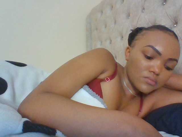 Blackmelanin1 live cam on BongaCams