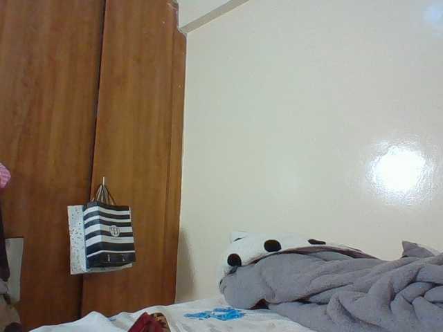 Beautystar12 live cam on BongaCams