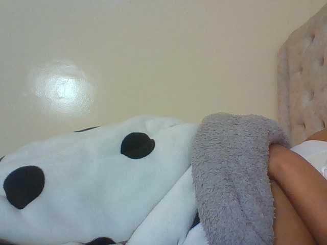 Beautystar12 live cam on BongaCams