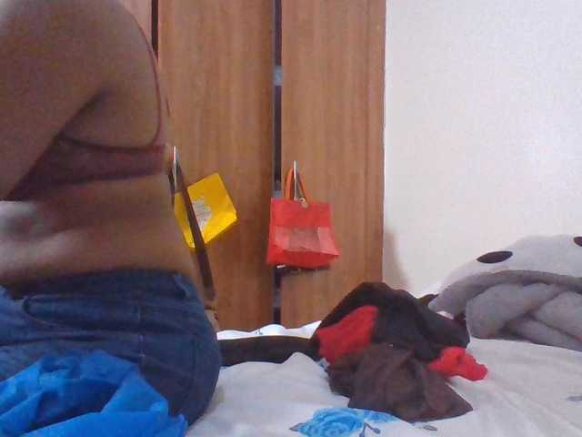Blackmelanin1 live cam on BongaCams