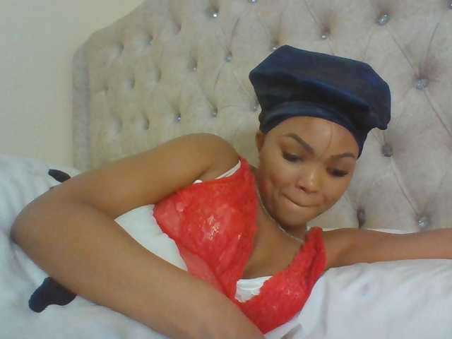 Blackmelanin1 live cam preview