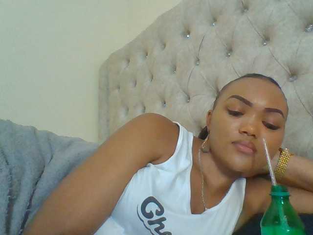 Blackmelanin1 live cam on BongaCams