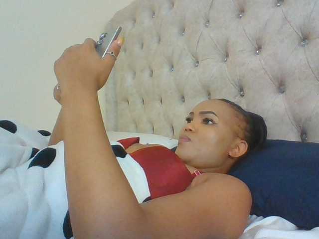 Blackmelanin1 live cam on BongaCams