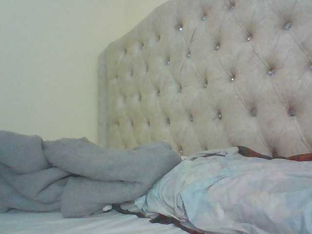 Beautystar12 live webcam show