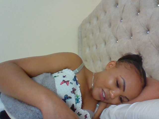 Blackmelanin1 live webcam show