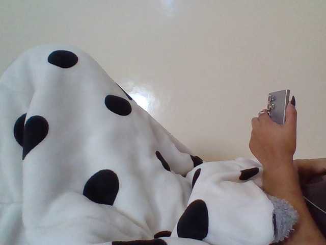 Beautystar12 live cam on BongaCams