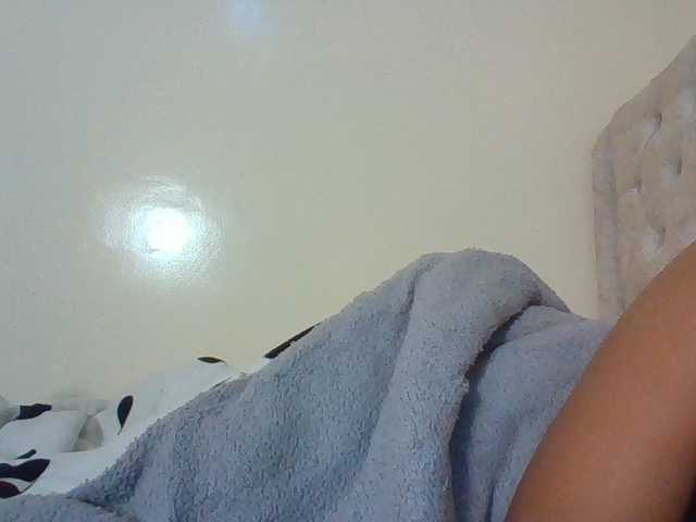 Beautystar12 live cam on BongaCams