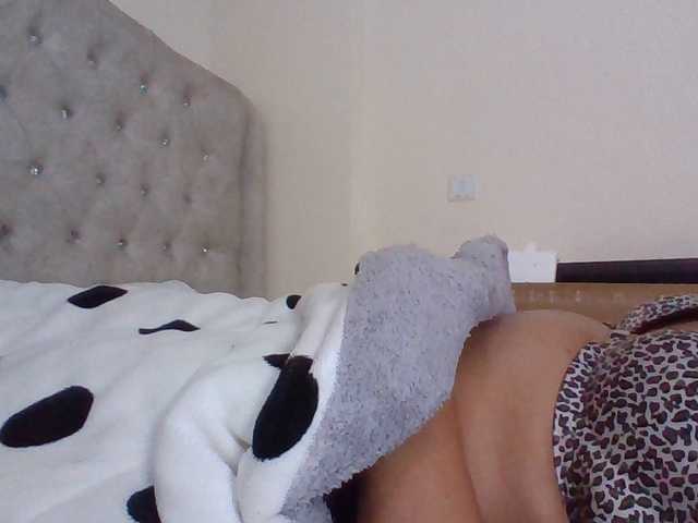 Beautystar12 live cam on BongaCams