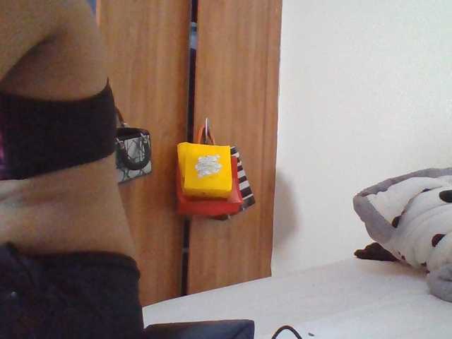 Blackmelanin1 live cam preview
