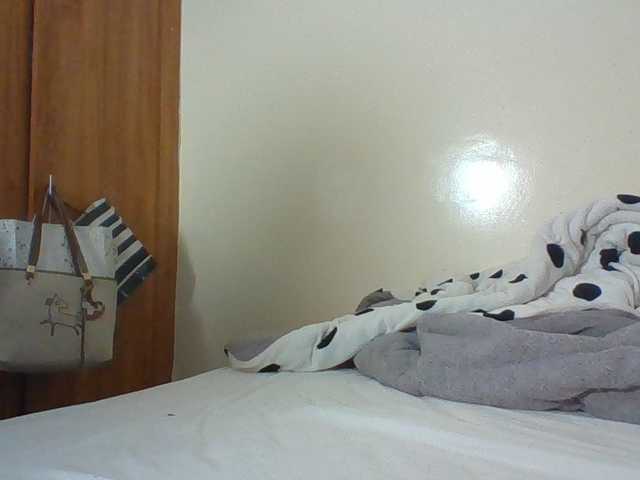 Blackmelanin1 live cam preview