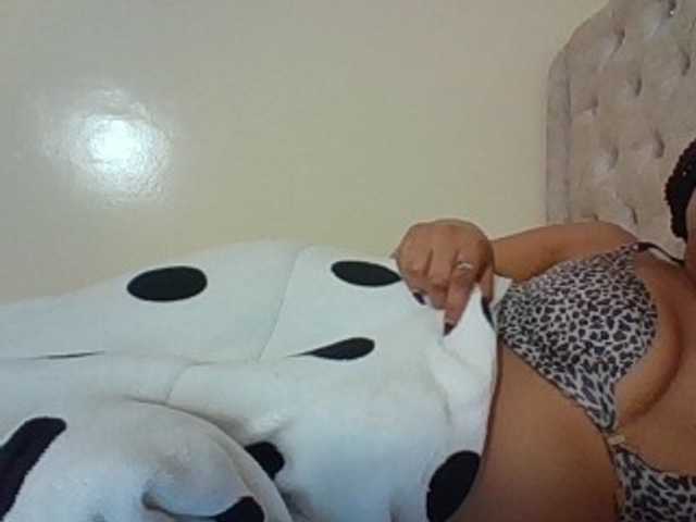 Beautystar12 live cam