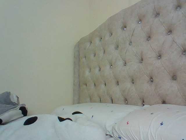 Beautystar12 live cam on BongaCams