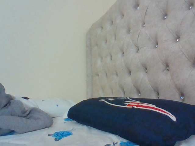 Beautystar12 live cam on BongaCams