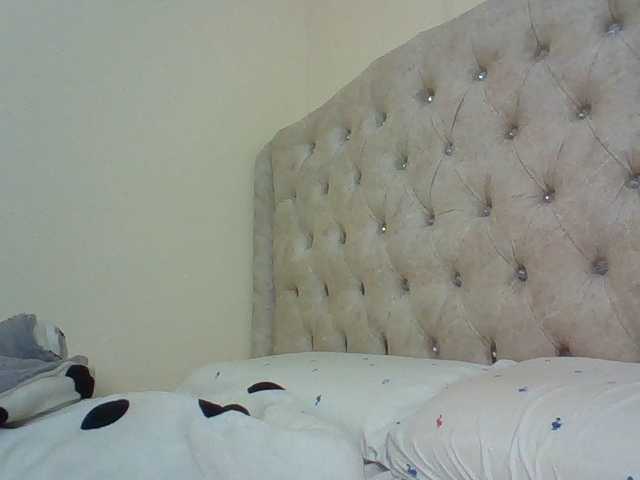 Beautystar12 live cam on BongaCams
