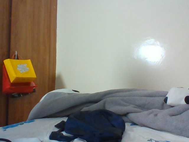 Beautystar12 live cam on BongaCams
