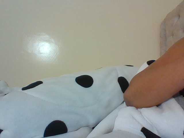 Beautystar12 live cam on BongaCams