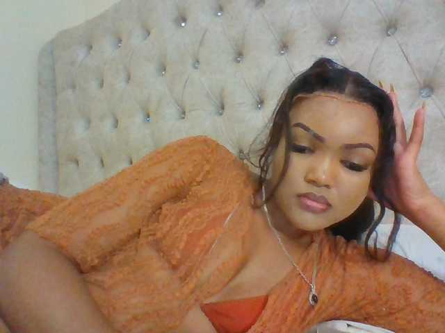 Blackmelanin1 live cam preview