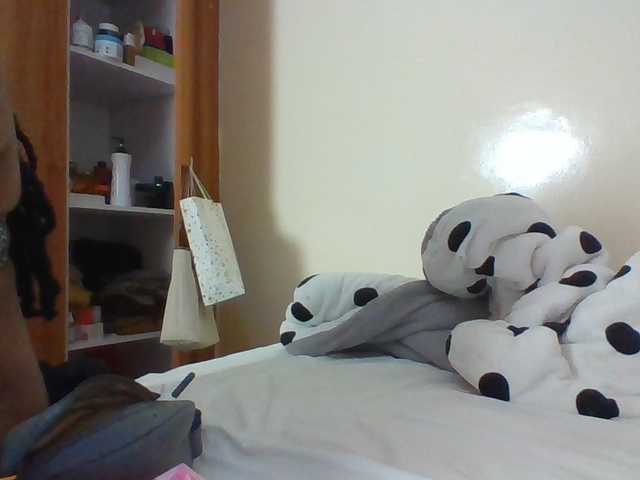 Beautystar12 live cam on BongaCams