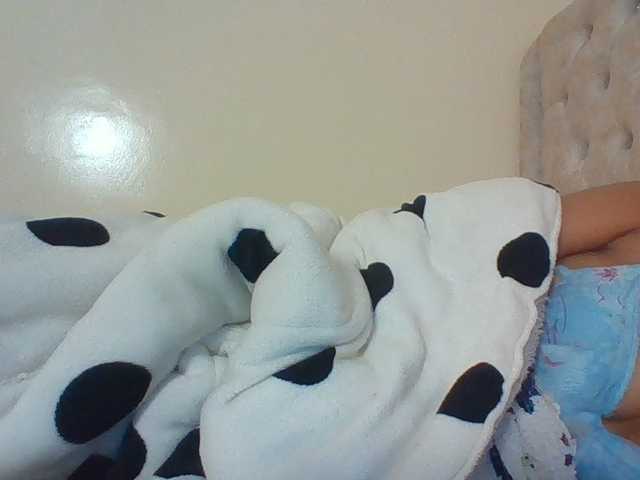 Blackmelanin1 live cam preview