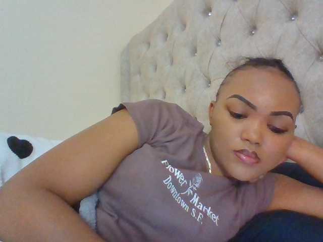 Blackmelanin1 live cam