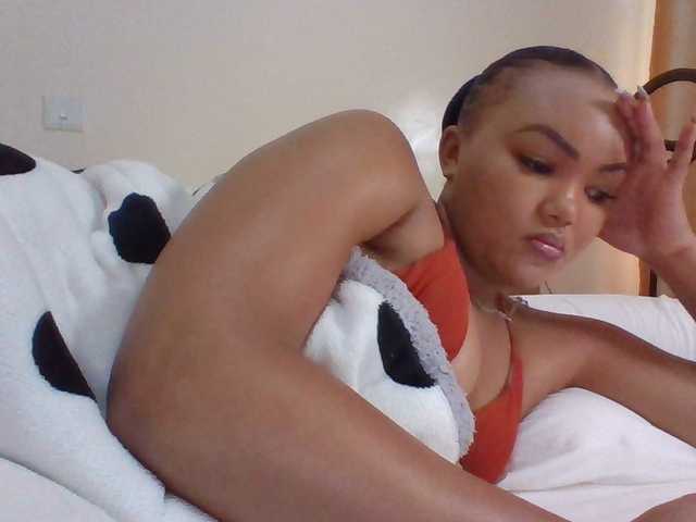 Beautystar12's BongaCams show and profile