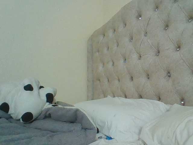 Beautystar12 live cam on BongaCams