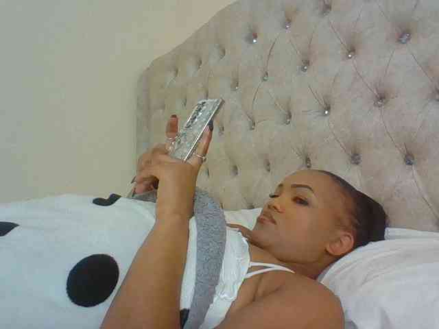 Blackmelanin1 webcam