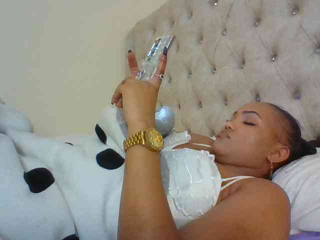 Blackmelanin1 webcam