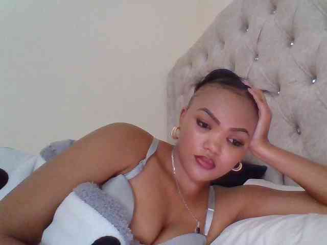 Blackmelanin1 webcam
