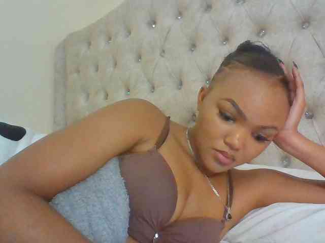 Blackmelanin1 webcam