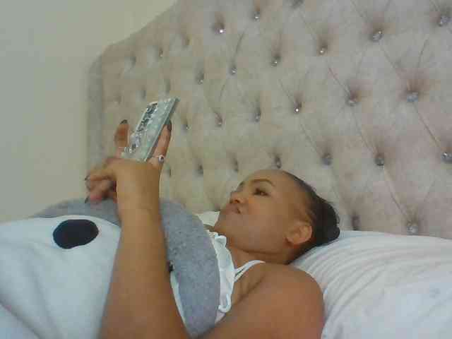 Blackmelanin1 webcam